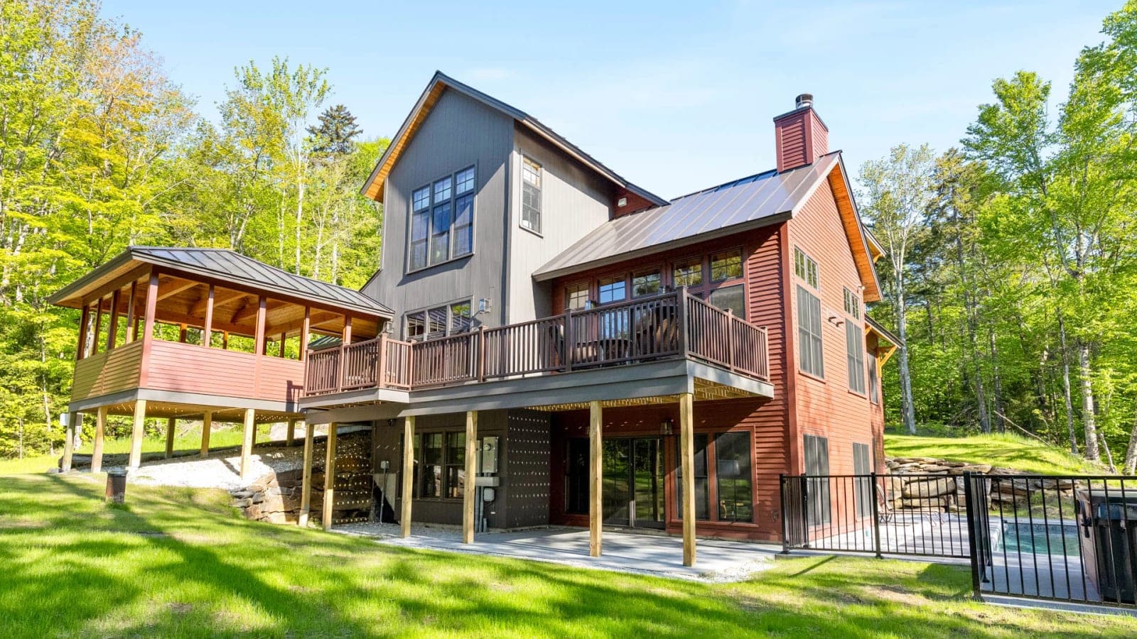 Bergamot — exterior dwelling photo